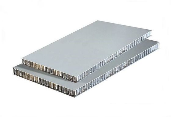 Изолированная алюминиевая панель 1500x6000mm смеси сота