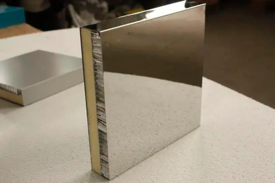Панели сота зеркала доказательство алюминиевой на открытом воздухе 0.4-1.0mm ядровое
